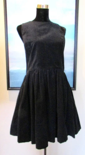 VAUTE with Love COUTURE Vegan Black Velvet KRISTINA LBD Dress Sz L - product listing photo