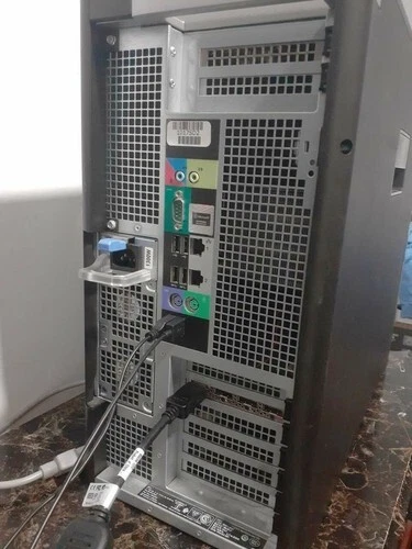 Estación de trabajo, DELL, DUAL INTEL XEON 3,4Ghz, 32GB RAM, WINDOWS 10 PRO, Foto 2 de 3