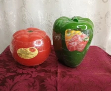 Hutzler BELL PEPPER & TOMATO Storage Savers / Keepers ~ Plastic Food Saver