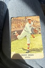 1961 Golden Press Hall of Fame - Dizzy Dean #8 Baseball Card