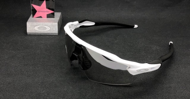 oakley radar ev photochromic