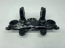 Suzuki DR600 Top Fork Bridge Top Yoke (1) 88'