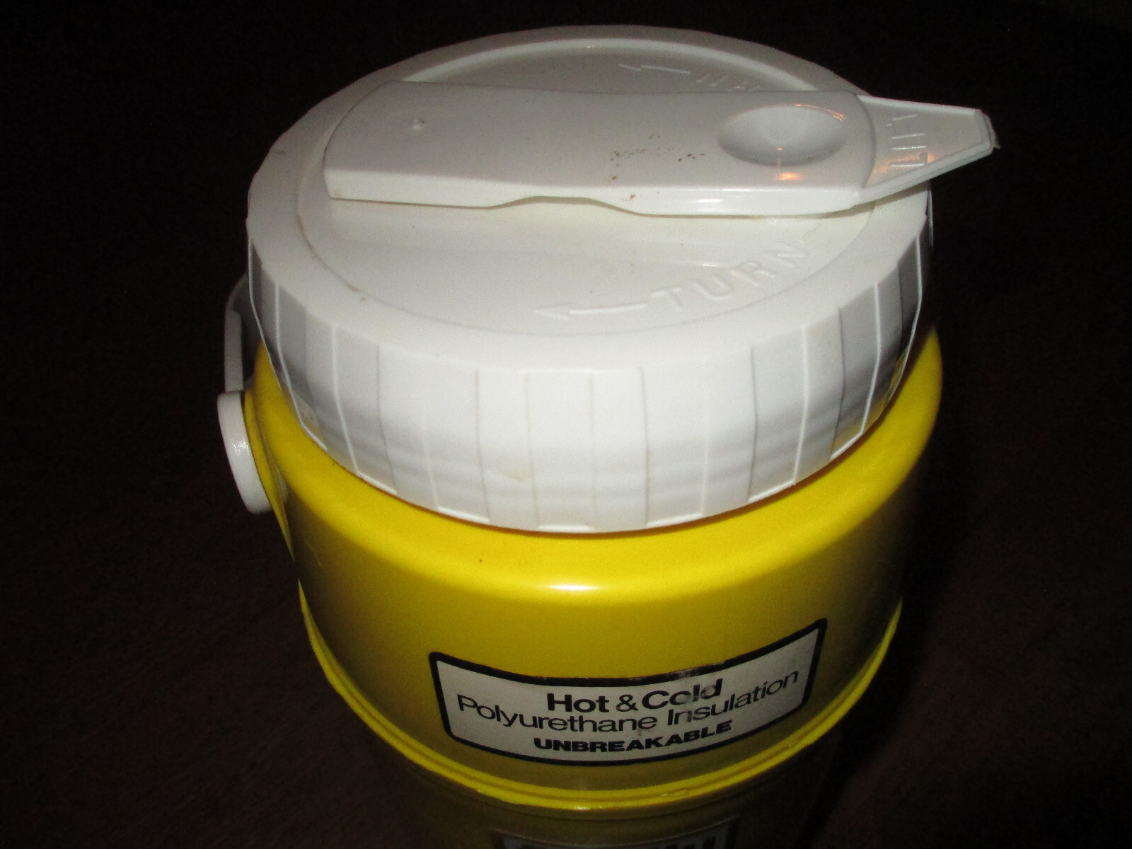 WATER COOLER JUG POLYURETHANE INSULATED FAMILY 2 QT YELLOW UNBREAKABLE HOT/COLD