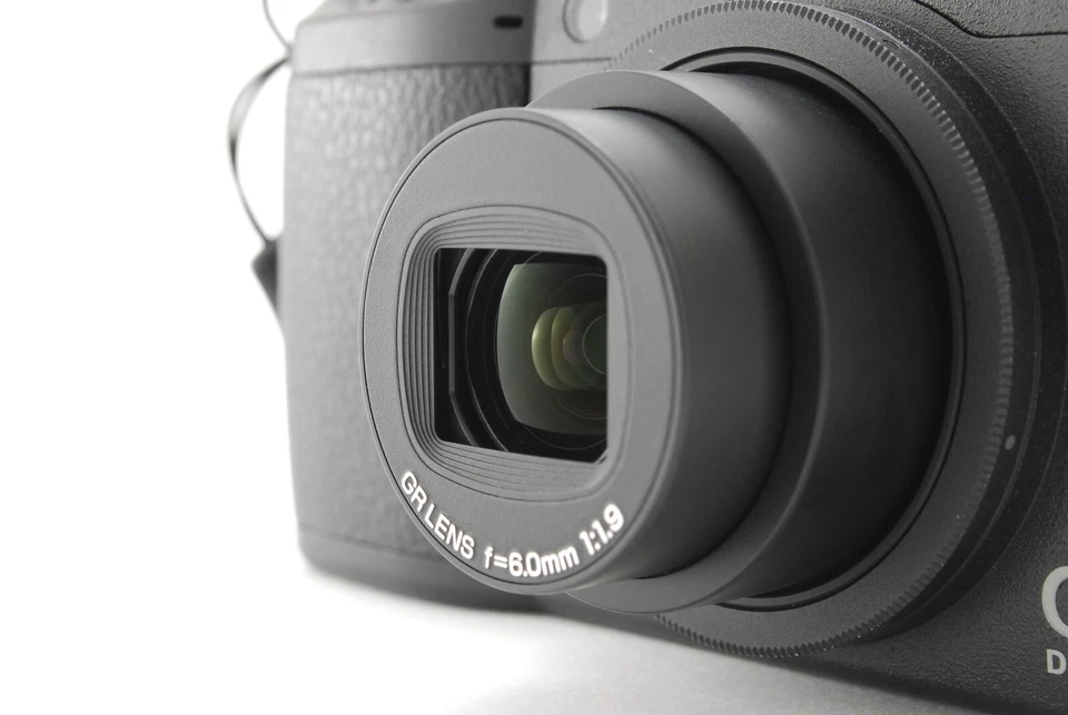 [MINT] Ricoh GR Digital III 10.0MP Black Compact Digital Camera From JAPAN #43 - Image 3 of 4