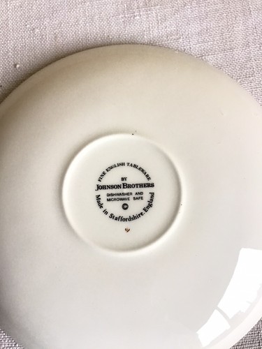 Johnson Bros Fine English Tableware Stafoordshire England Holiday Tea Cup Saucer - Picture 4 of 9