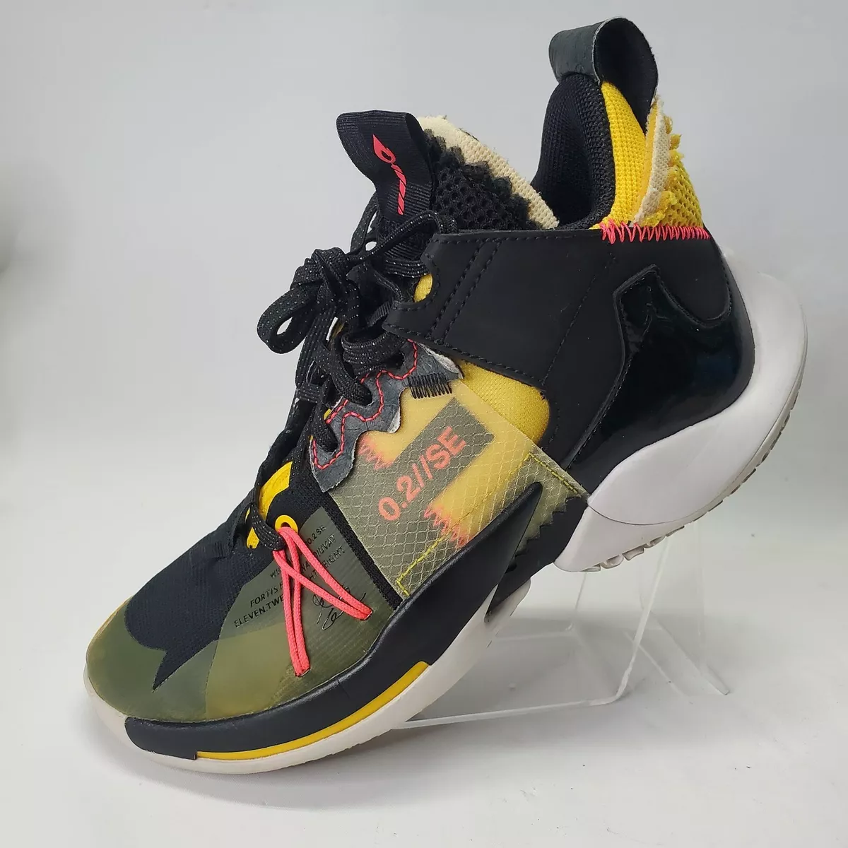 Nike 0.2 se top