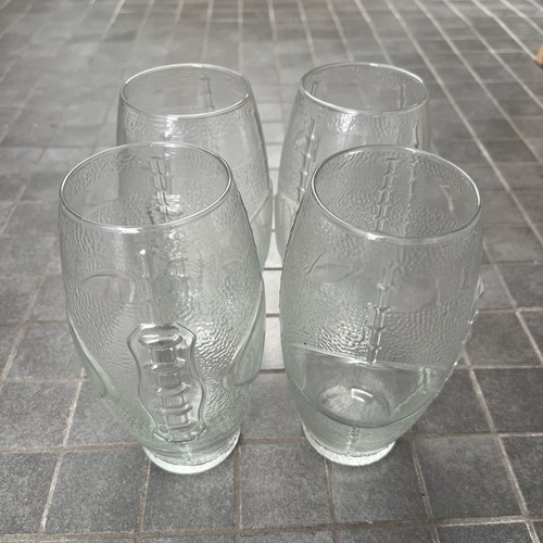 Set Of 4 FOOTBALL Shaped Textured Drinking Glasses NFL Mugs Beer Stein 20 Oz