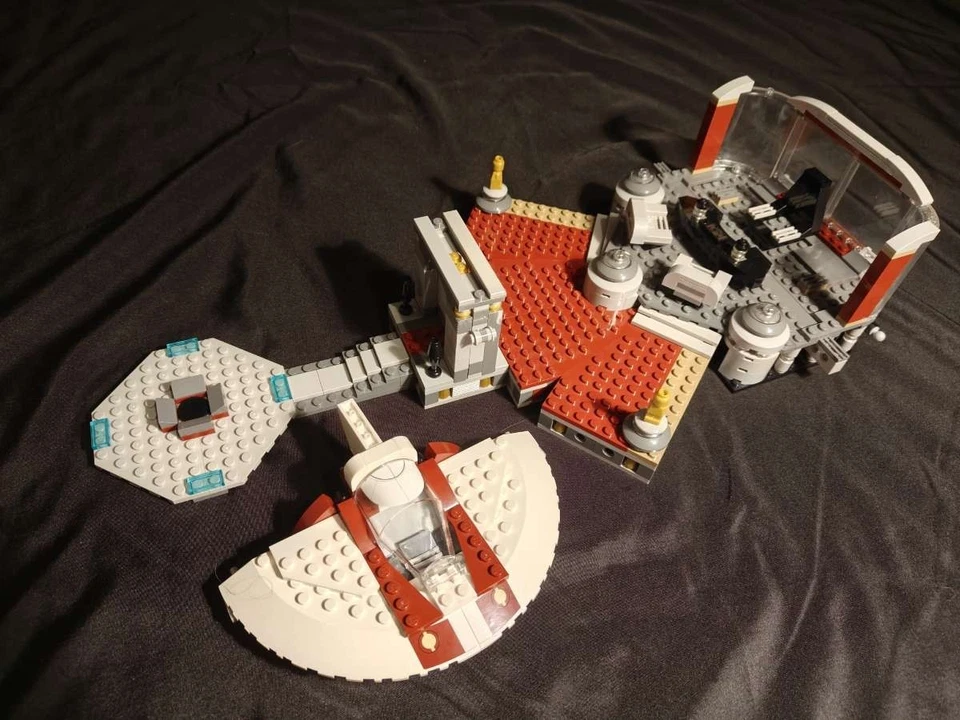 LEGO Star Wars: Palpatine's Arrest (9526) 100% COMPLETO com minifiguras - Imagem 3 de 4