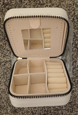 White Faux Leather Zip-Around Travel Jewellery Case with Mirror, 6 Ring