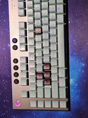 Logitech G815 RGB Mechanical Gaming Keyboard Low Profile UltraThin LIGHTSYNC USB - Picture 2 of 5