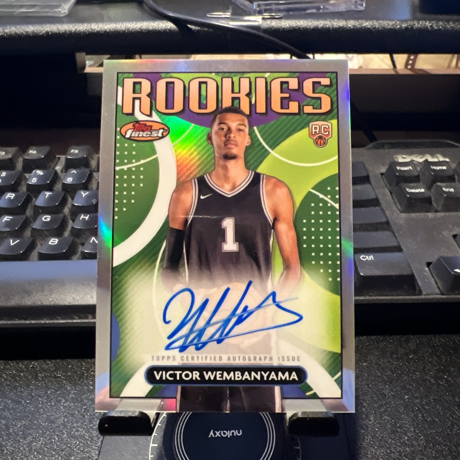 2023-24 Topps Finest - Victor Wembanyama Rookie Auto RFA-VW