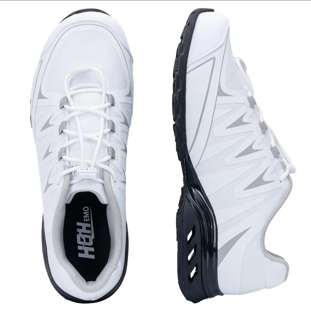 HETHEMO SNAXE 1.0 Trail Running Shoes in white with black soles. SIZE 11.5
