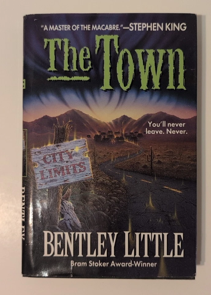 Lot of 9 Horror Hardcover Books RILEY SAGER Bentley Little JOHN SAUL Marjorie - Image 4 of 4