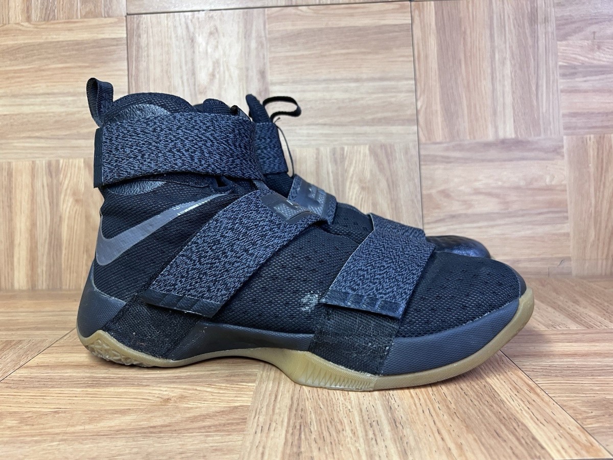 Sz 9.5 - Nike Zoom Lebron James Soldier Black Gold Gum Ninja Swag