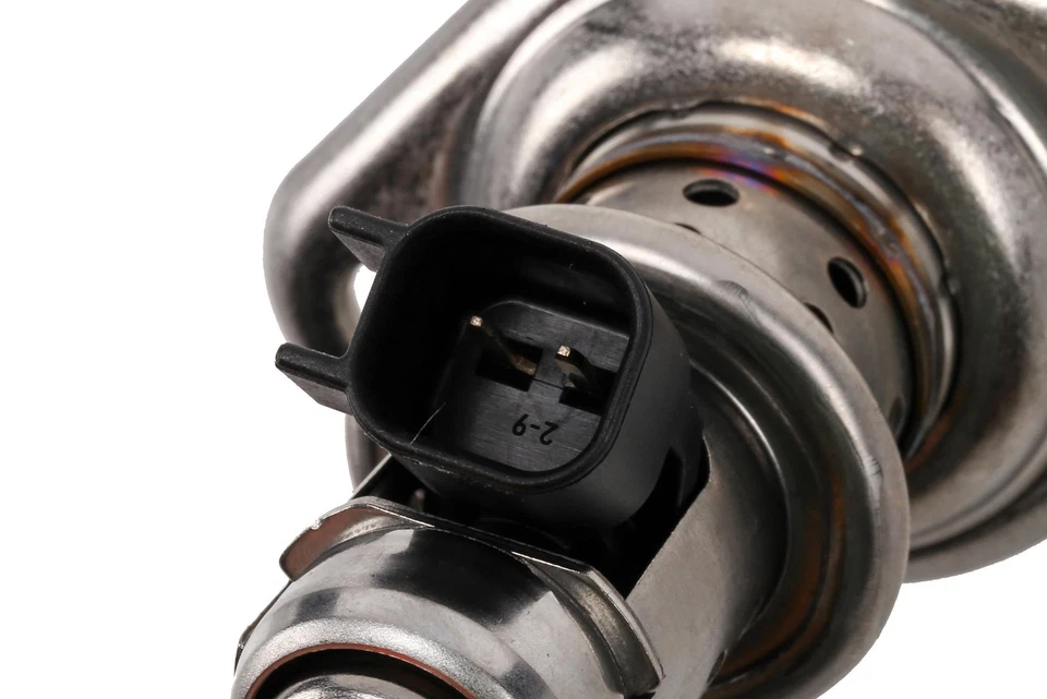 For Chevy Colorado 16-22 Diesel Emissions Fluid Injection Nozzle Genuine GM - Изображение 2 из 3