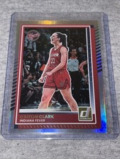 CAITLIN CLARK HOLO 2025 Panini WNBA STAR INDIANA FEVER - All Time Scoring Leader