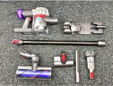 dyson v8 advanced Cordless Vacuum Cleaner 