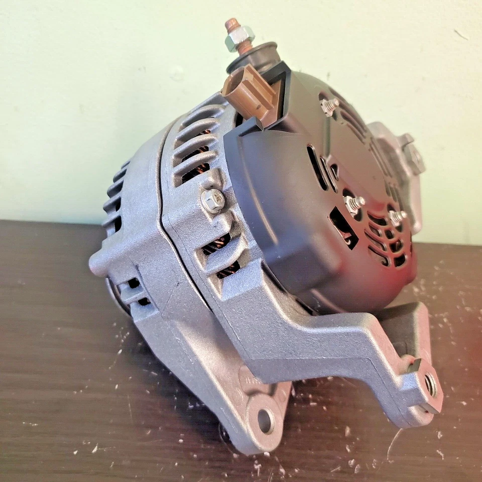 Dodge Ram 2500  Alt V8 5.7Liter 2003-2004-2005-2006 /OEM Reman By RR_Alternator - Image 3 of 4