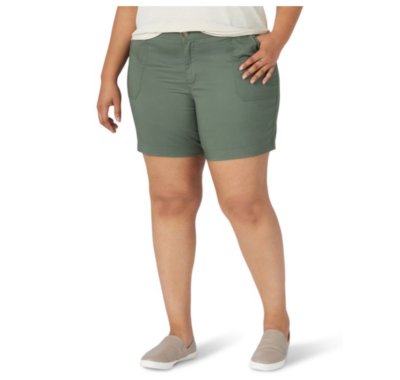 Lee Women's Plus Size Midrise Bermuda Utility 7