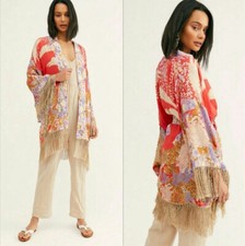 Spell & the Gypsy Collective X People Willow Fringe Short Kimono Robe Red NWT