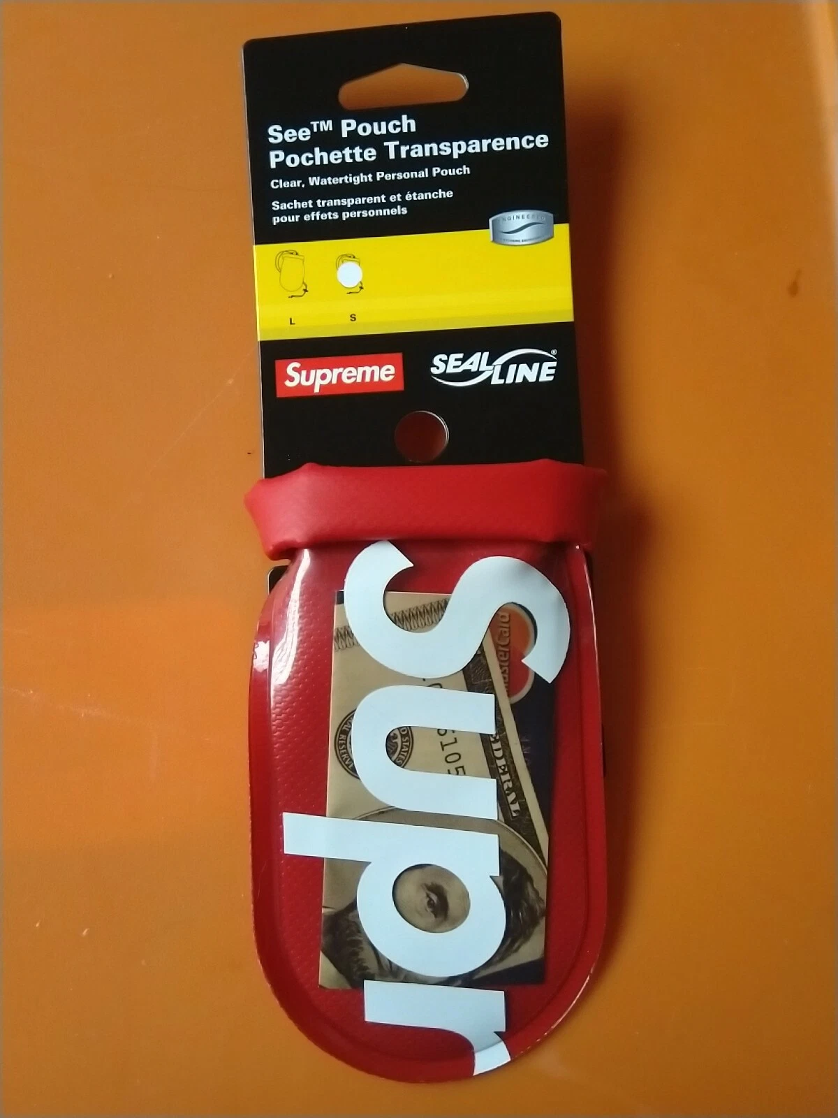 SUPREME SealLine See Poch petite poche rouge SS18 NEUF DANS SA BOÎTE avec accessoires EN MAIN LIVRAISON MAINTENANT