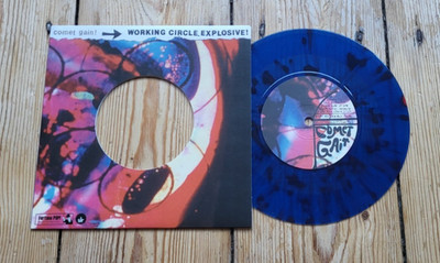 Comet Gain Crystal Stilts Ltd Blue 7''  Indie