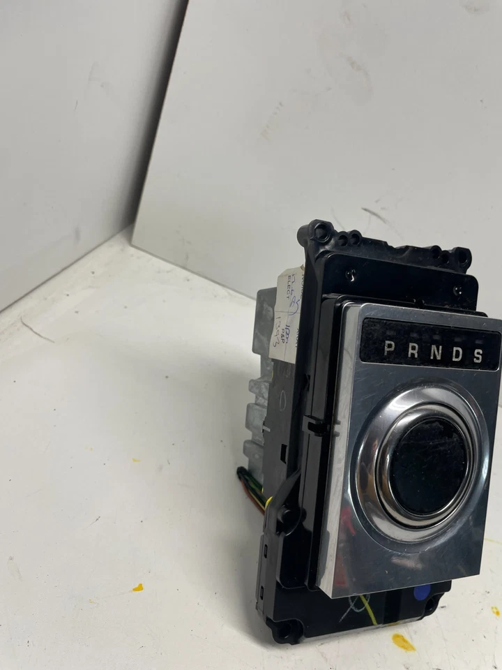 Селектор переключения передач 2014 Land Rover Range Rover L405 DPLA7E453CC от оригинального производителя - Изображение 2 из 4