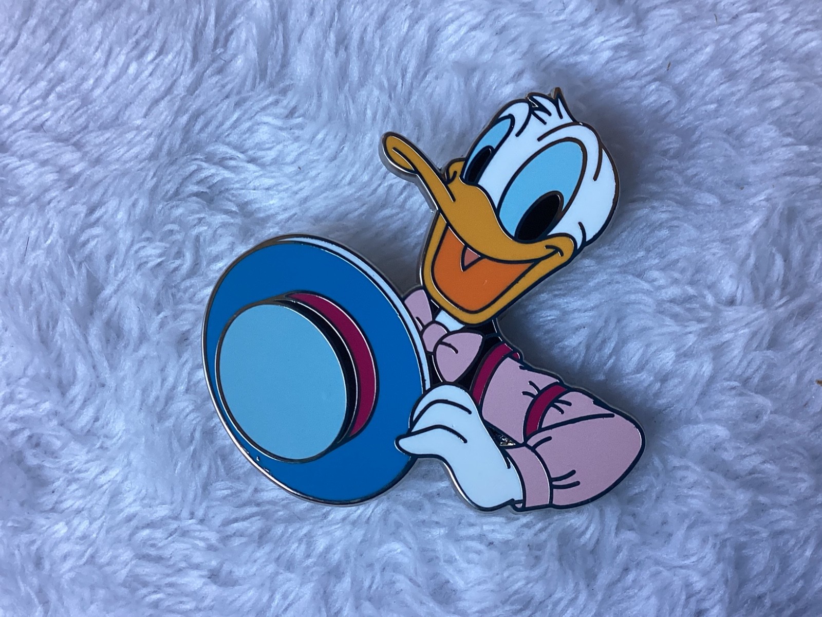 Dapper Dan Classic Characters Booster Set Donald Duck Disney Pin