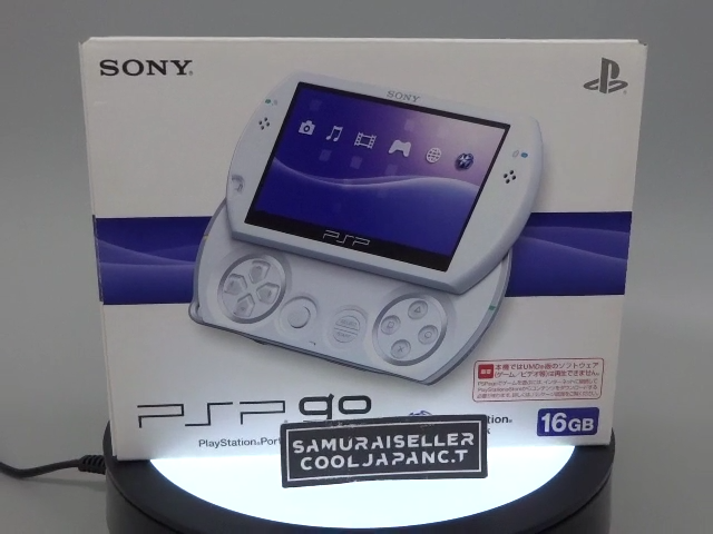 SONY PSP GO PlayStation Portable Console Pearl White PSP