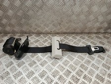 Toyota Hilux 2.8 D4D 2015-24 Middle Seat Belt  733100K020C0