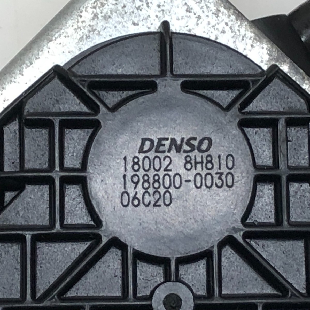 Nissan X-Trail T30 2.2 84kw Accelerator Pedal 18002 8h810 198800