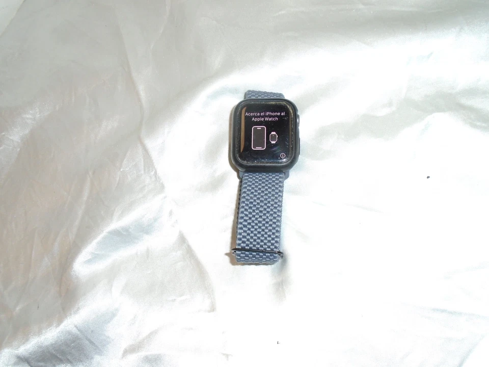 Apple iphone 7 plus and Apple watch series 4 bundle - Image 4 of 4