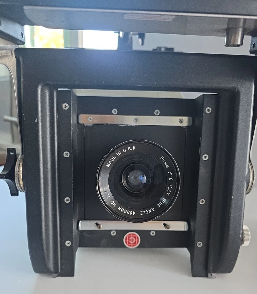 Cámara monorriel Calumet CC-403 4x5 con lente gran angular 90 mm f8 y estuche de almacenamiento Foto 4 de 4