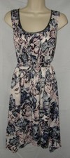 SIMPLY VERA  Floral Sz Medium Sleeveless Silky Pintuck Pleated Belted Dress