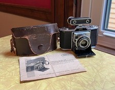 Zeiss Ikon Ikonta 522/24 35mm Film Camera Xenar f2.8 45mm Lens  Case  Manual