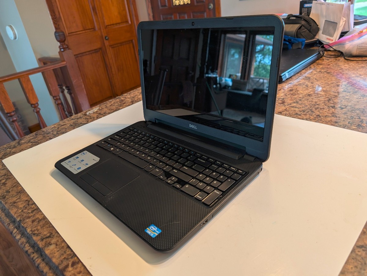 【956】DELL inspiron 15-3521 i3 XP office Dell Inspiron 3521 15.6
