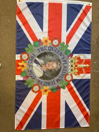 Big Huge Flags Queen Elizabeths Platinum Jubilee flags Large sizes free delivery - Foto 4 di 5