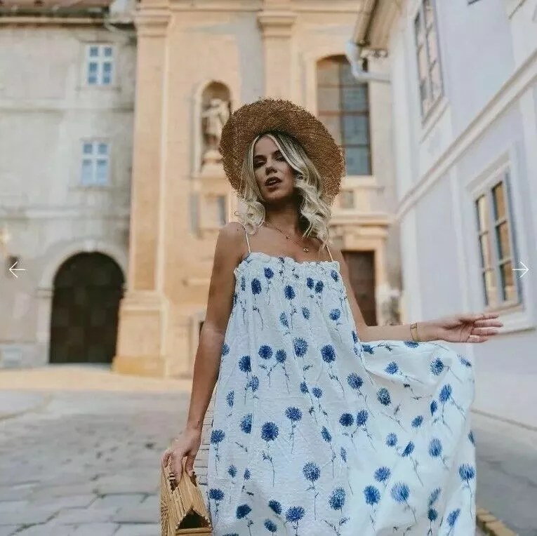 H&m blue and top white floral dress