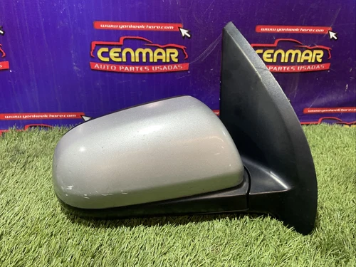 2007-2011 Chevrolet Aveo Sedan Right Passenger Manual Door Mirror SILVER OEM