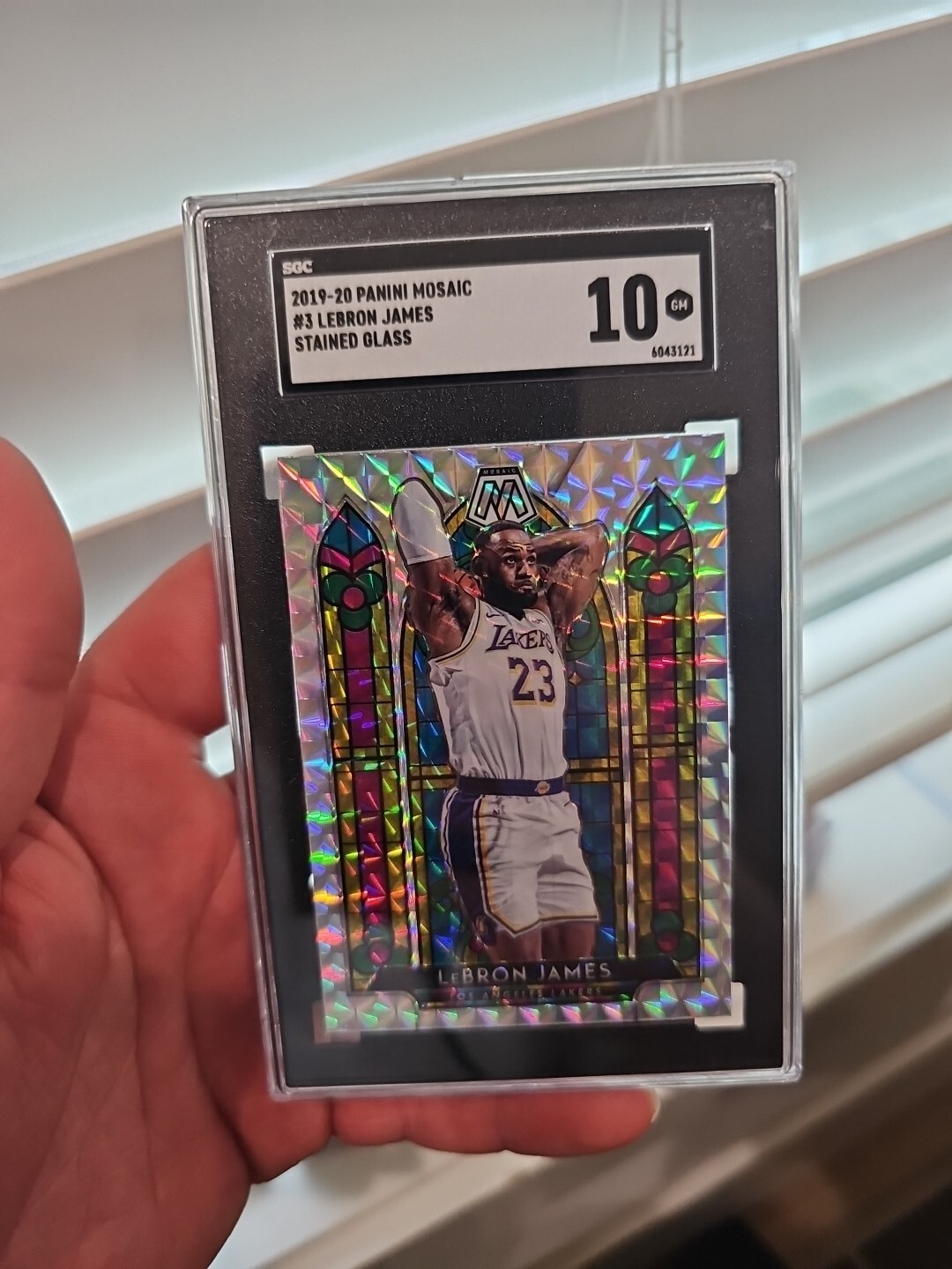 2019 Panini Mosaic Stained Glass LeBron James #3 SGC 10 GEM MINT