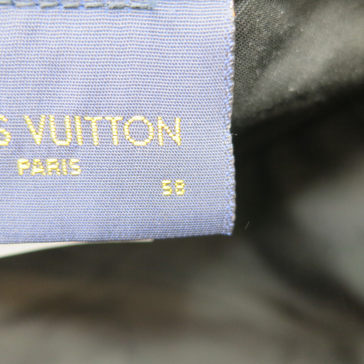 Authentic LOUIS VUITTON Newsboy Essential Cap Size:58 Hat  display picture 2