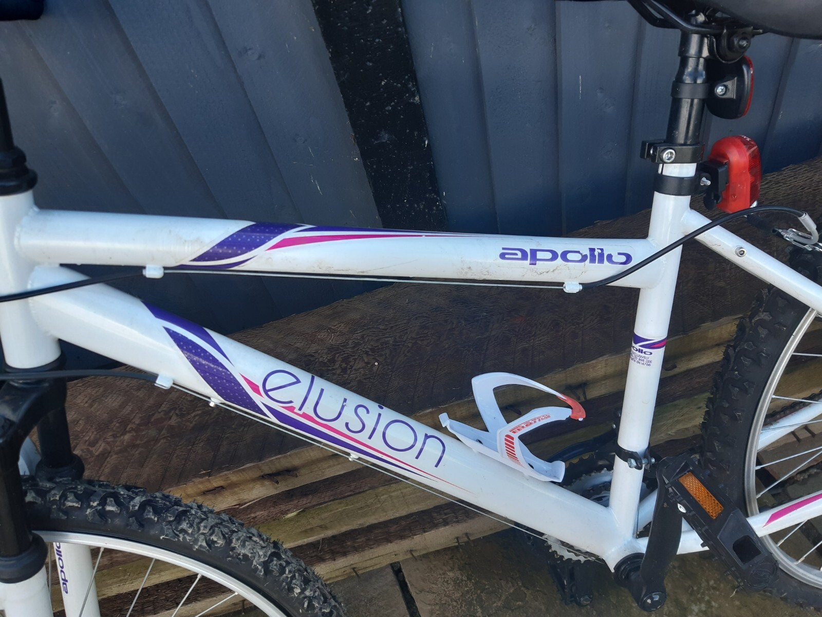 apollo elusion womens bike