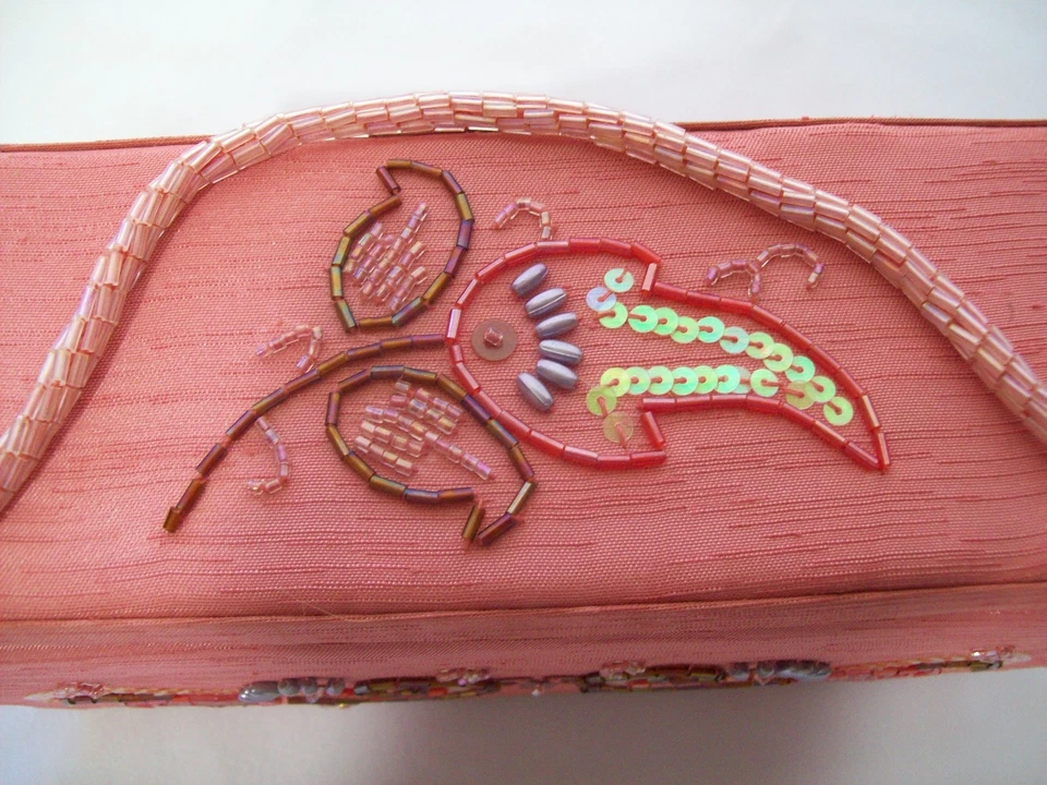 Cartera de viaje vintage única de tela rosa con cuentas joyería con 4 compartimentos y espejo Foto 2 de 4