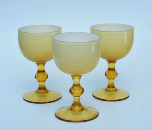 3 NOS UNUSED VINTAGE CARLO MORETTI APERTIF CORDIAL CASED WHITE AMBER 4-1/4"