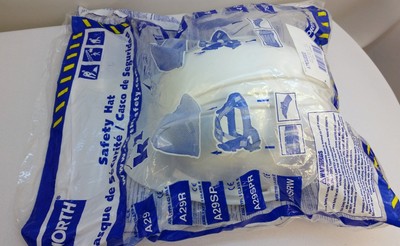 Not on file peak series w/ pinlock suspension, White a79010000ns (821812675459)