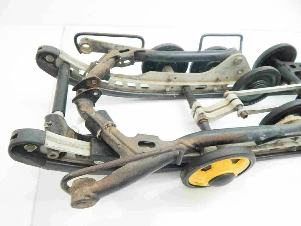 Brazos de rieles de deslizamiento de suspensión trasera Ski Doo MXZ 800R 2008 XP Adrenaline Foto 2 de 4