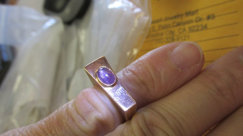 ********14k Gold Star Ruby Ring size 5.5   ***********   MAKE OFFER