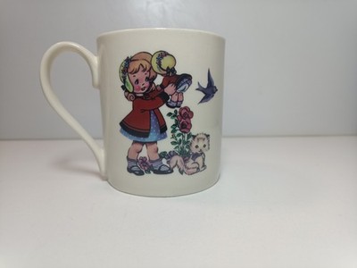 Rex Tisch kleine Tasse kleines Mädchen mit Puppentasse