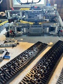 LEGO Technic Bucket Wheel Excavator 42055 Motorised 3929pcs Incomplete