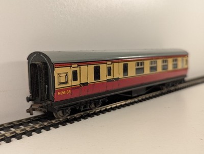 Hornby Dublo 32018 Spurweite OO D12 Korridorbremse dritter Reisebus - Originalverpackt